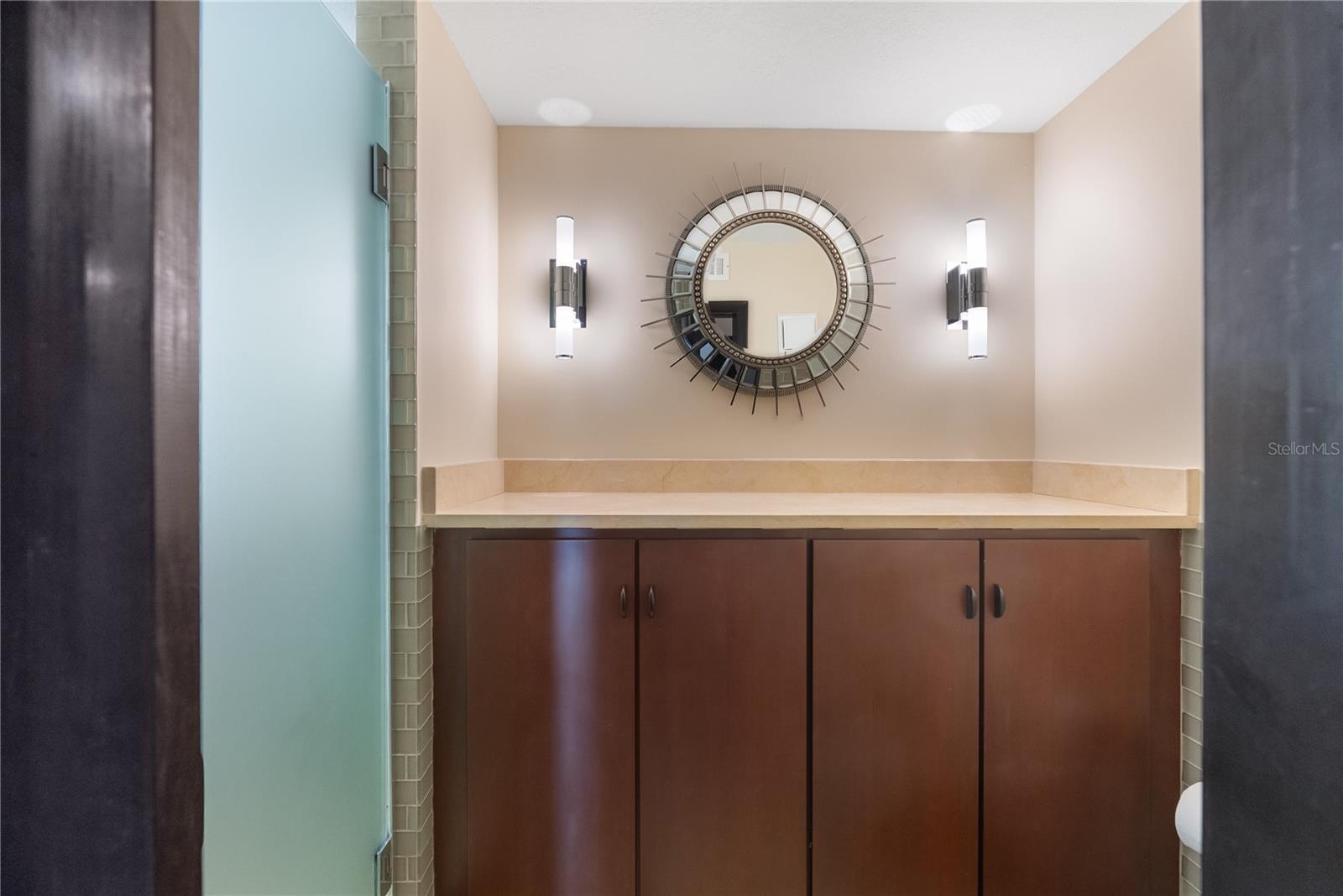 7466 BAYSHORE DR #406, TREASURE ISLAND, FL, 33706