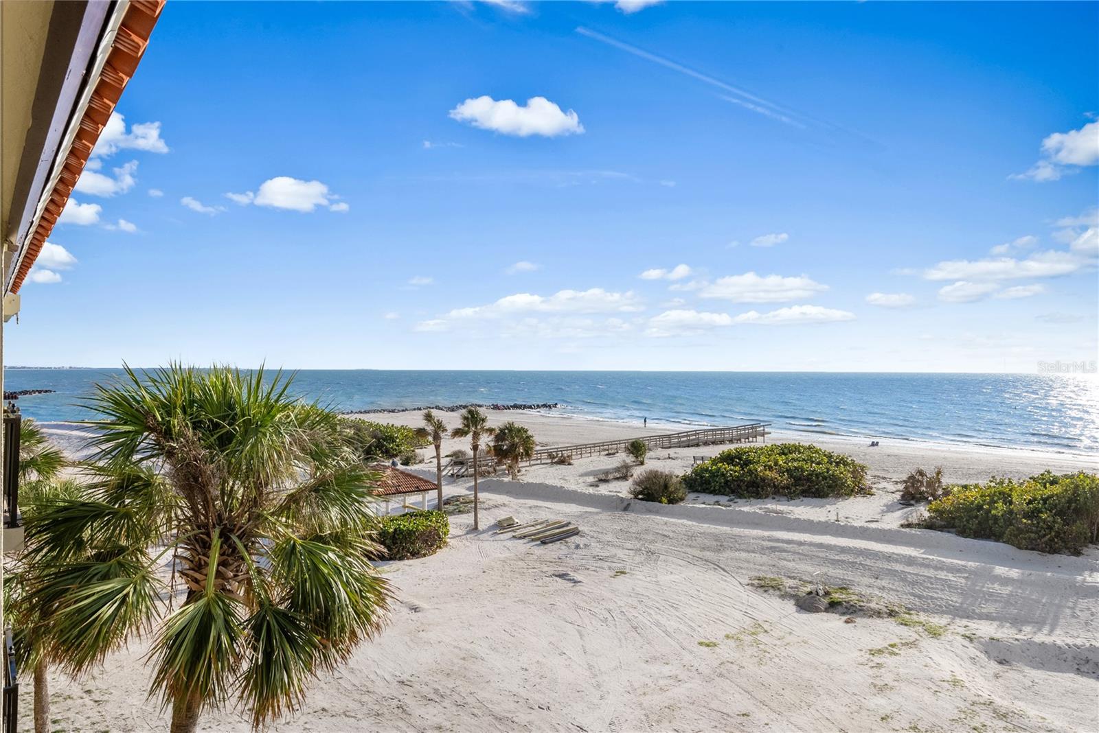 7466 BAYSHORE DR #406, TREASURE ISLAND, FL, 33706