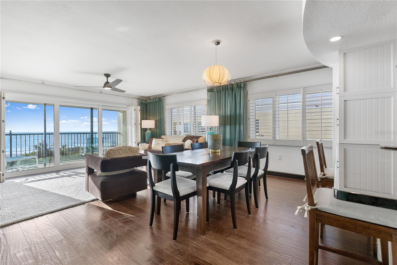 7466 BAYSHORE DR #406, TREASURE ISLAND, FL, 33706
