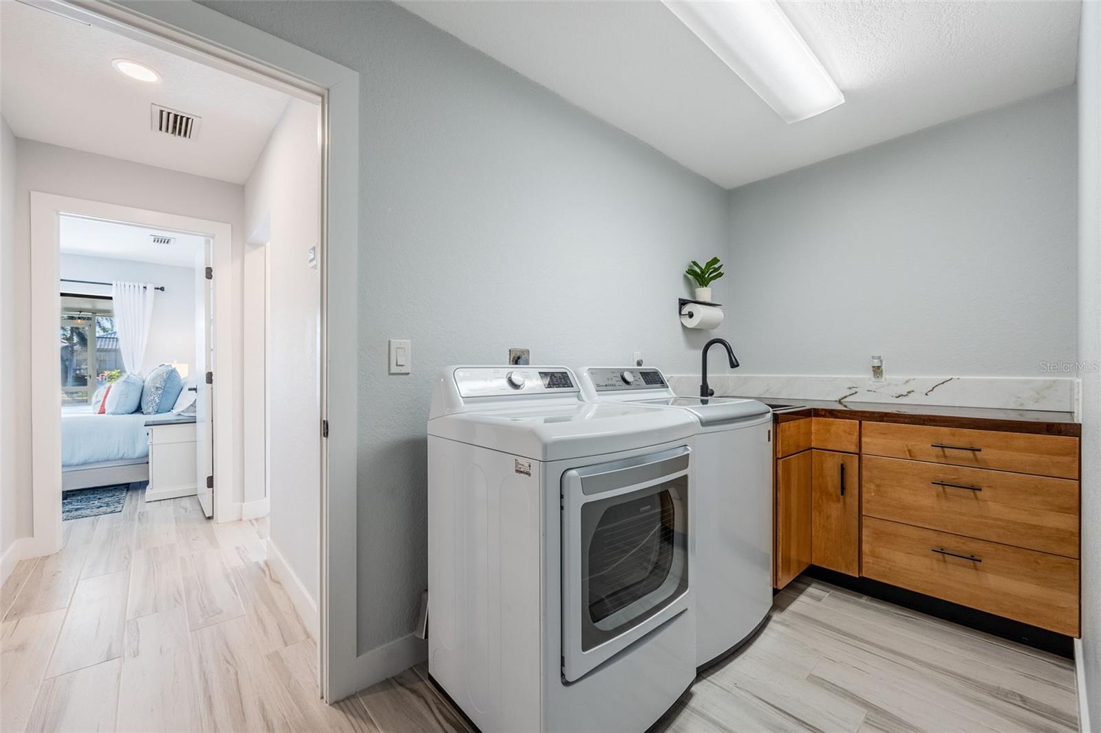 343 PORTOFINO DR, PUNTA GORDA, FL, 33950
