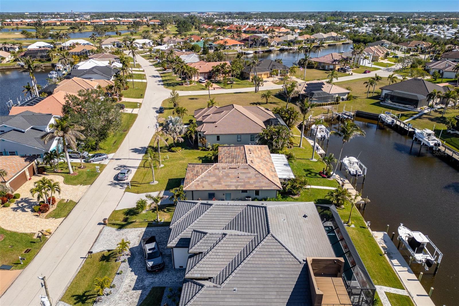 343 PORTOFINO DR, PUNTA GORDA, FL, 33950