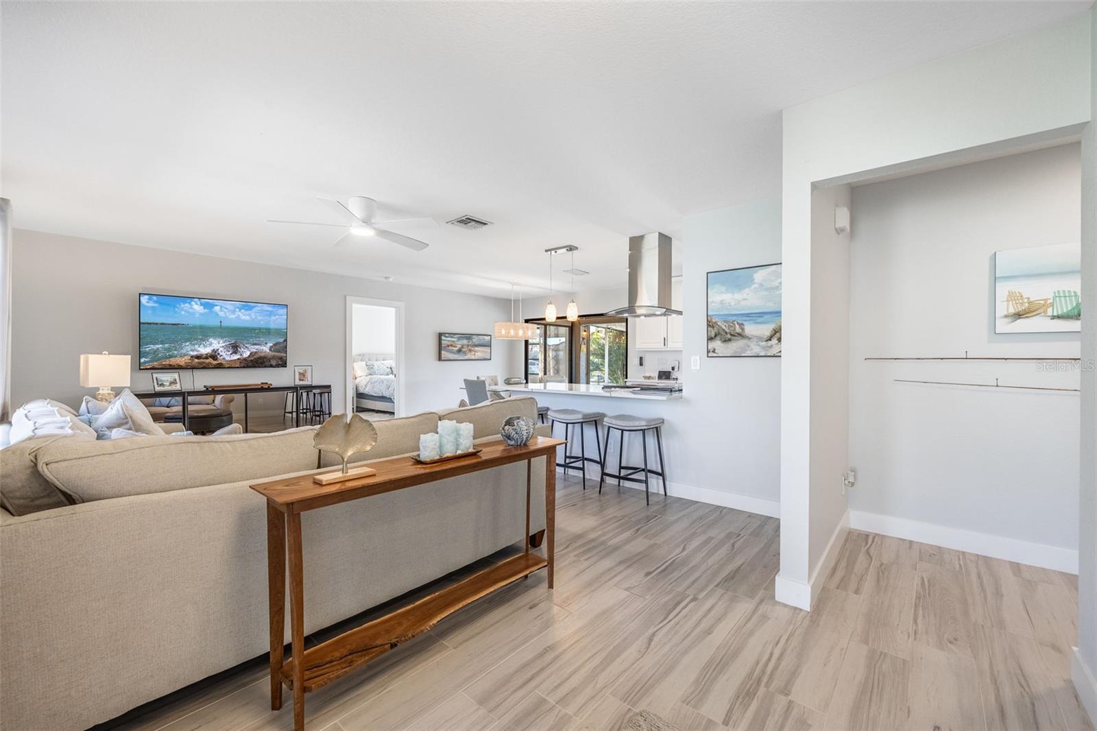 343 PORTOFINO DR, PUNTA GORDA, FL, 33950