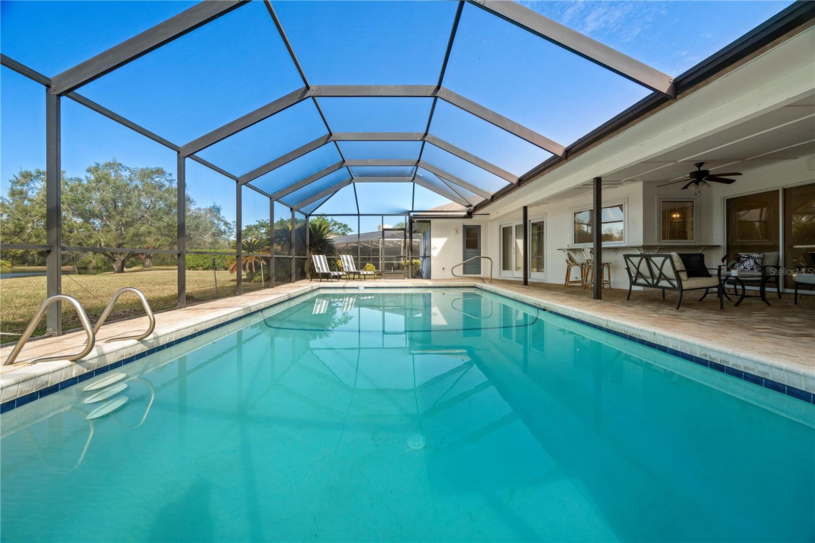 4320 MIDDLE LAKE DR, TAMPA, FL, 33624