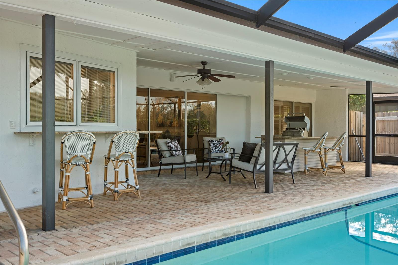 4320 MIDDLE LAKE DR, TAMPA, FL, 33624
