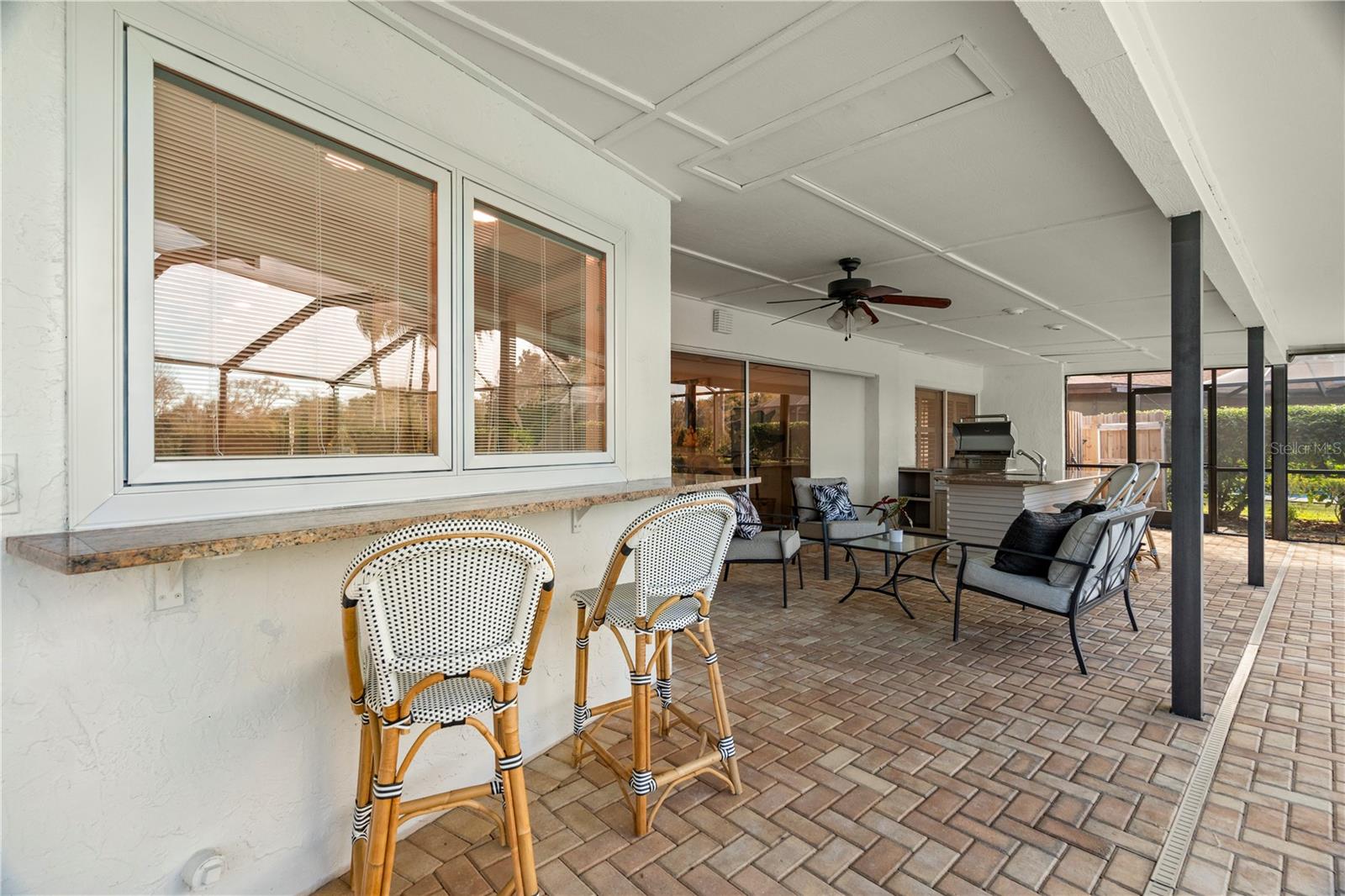 4320 MIDDLE LAKE DR, TAMPA, FL, 33624