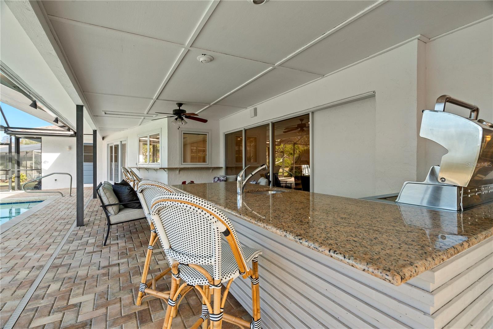 4320 MIDDLE LAKE DR, TAMPA, FL, 33624