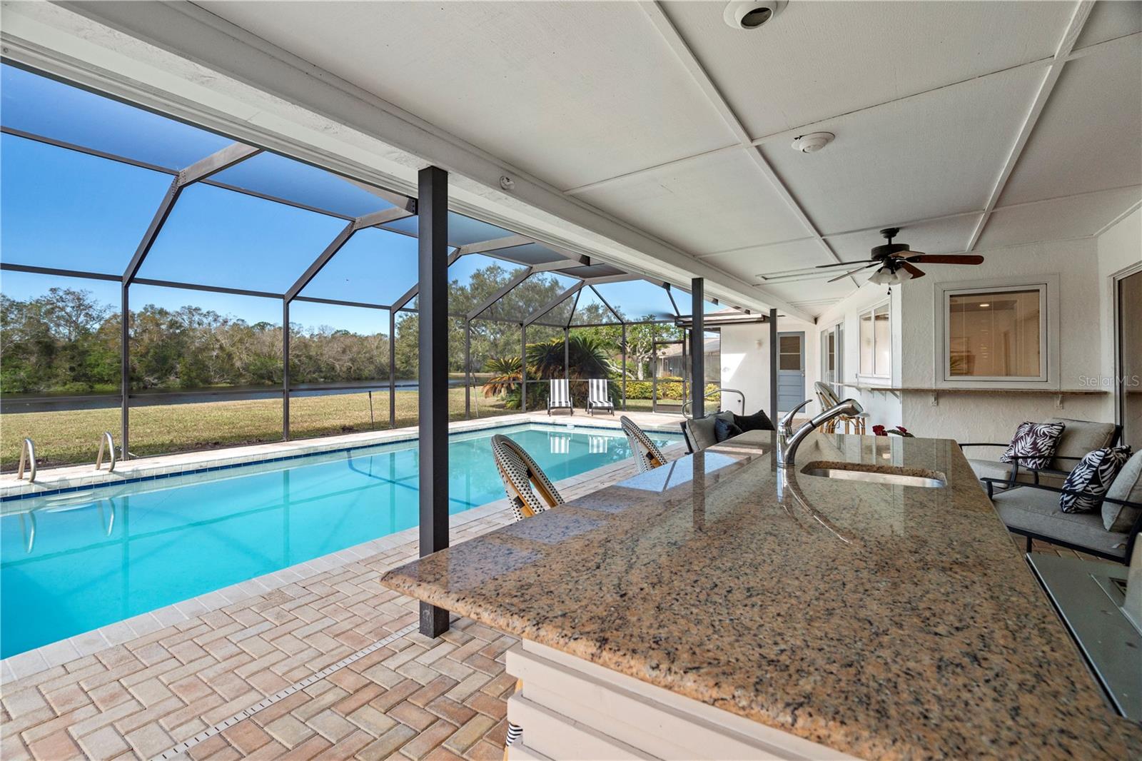 4320 MIDDLE LAKE DR, TAMPA, FL, 33624
