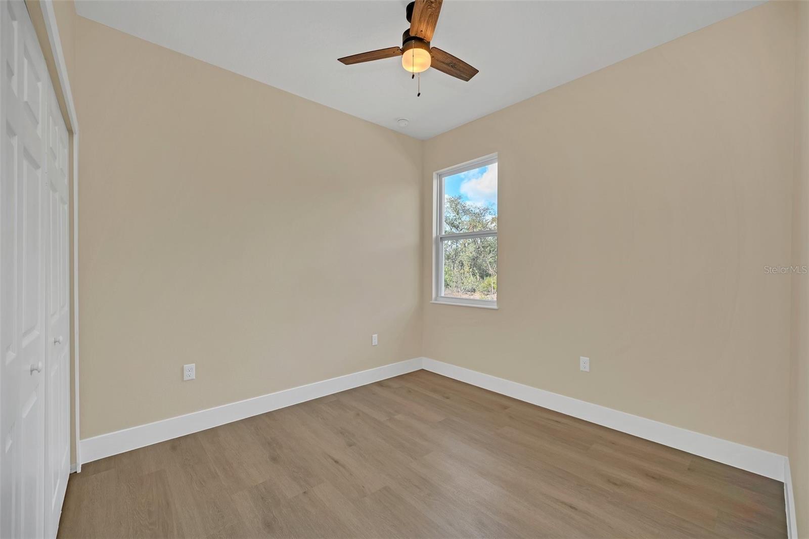 18 MALAUKA PASS TER, OCKLAWAHA, FL, 32179