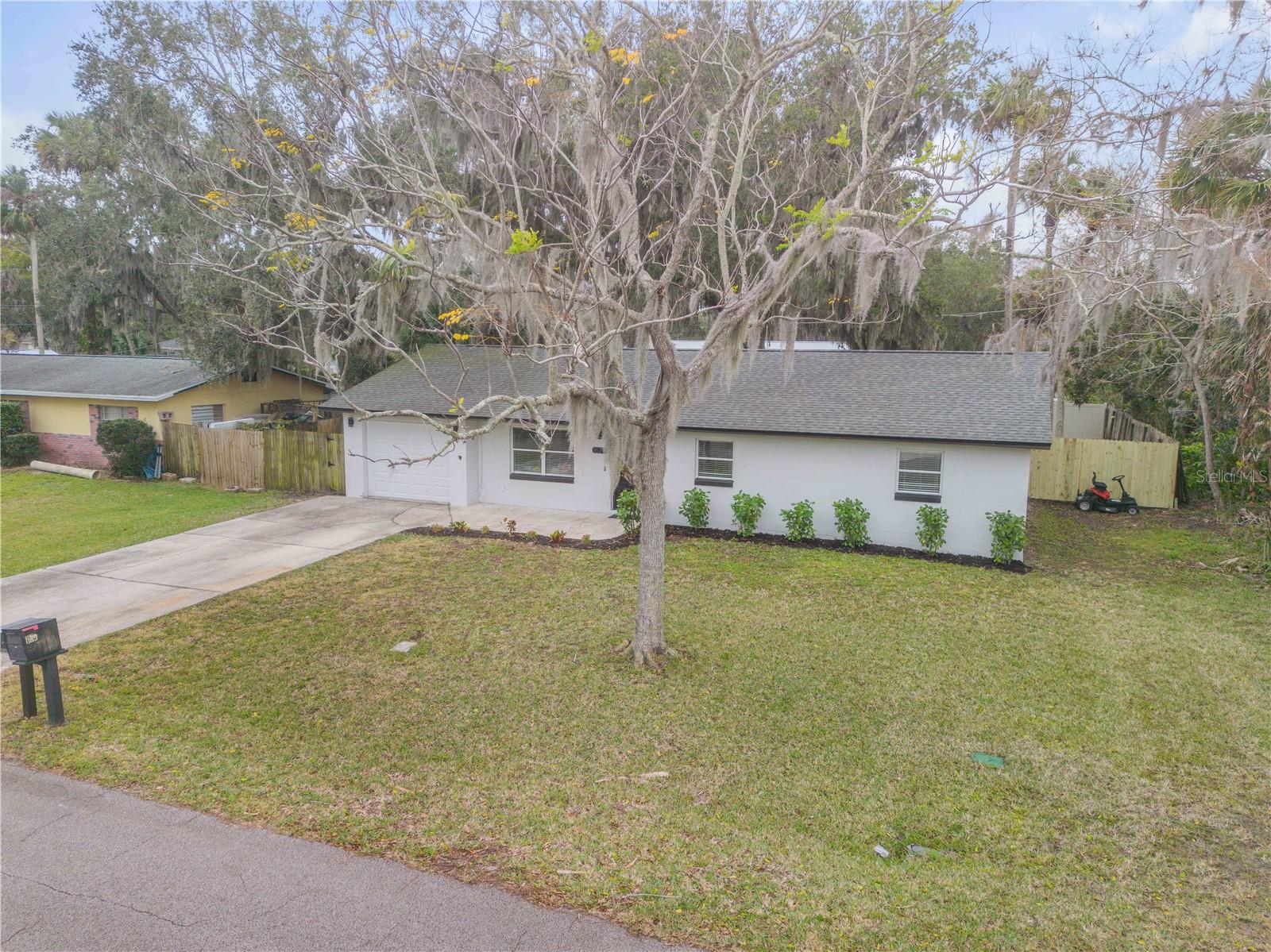 1622 PINE TREE DR, EDGEWATER, FL, 32132