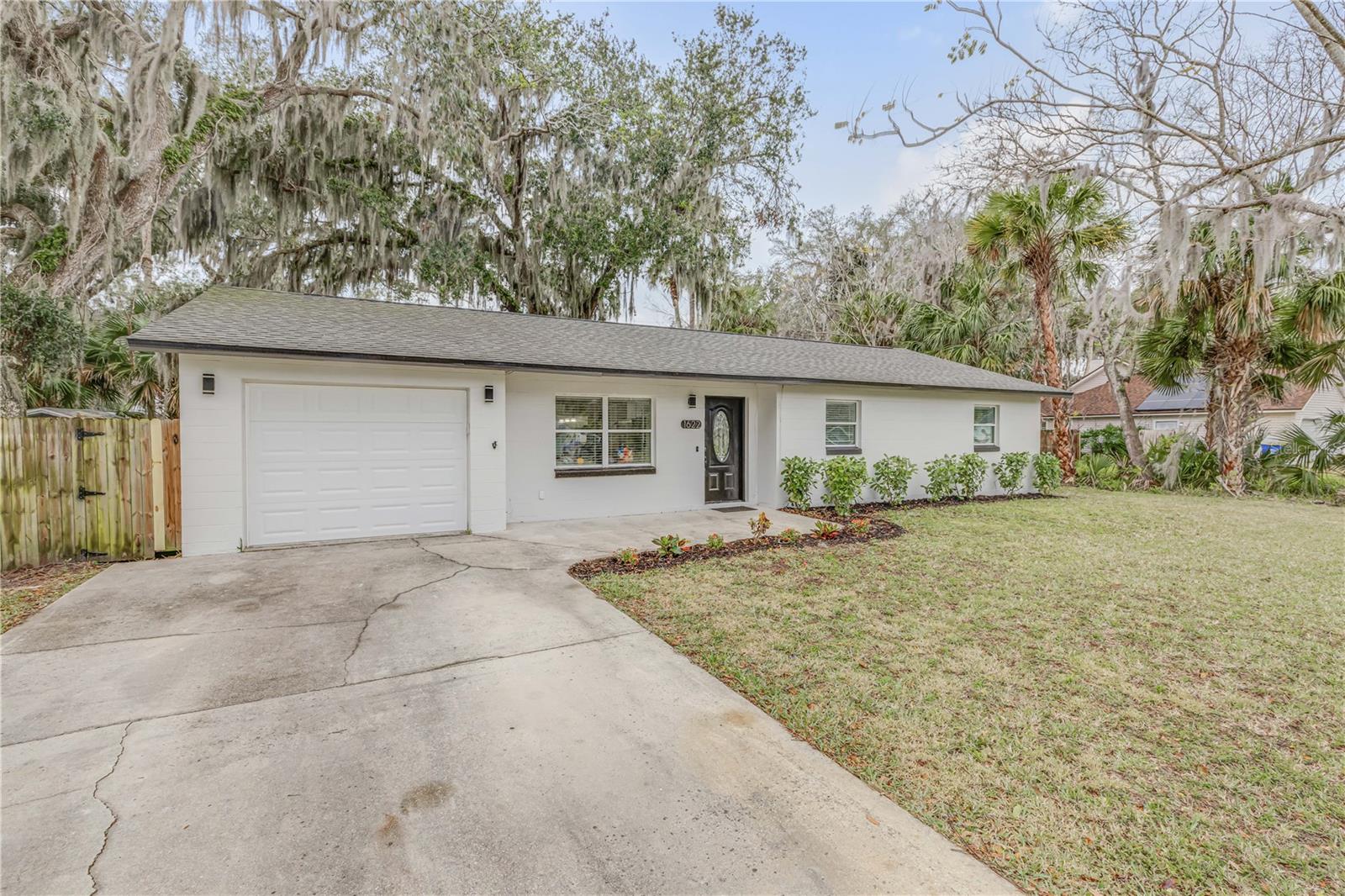 1622 PINE TREE DR, EDGEWATER, FL, 32132