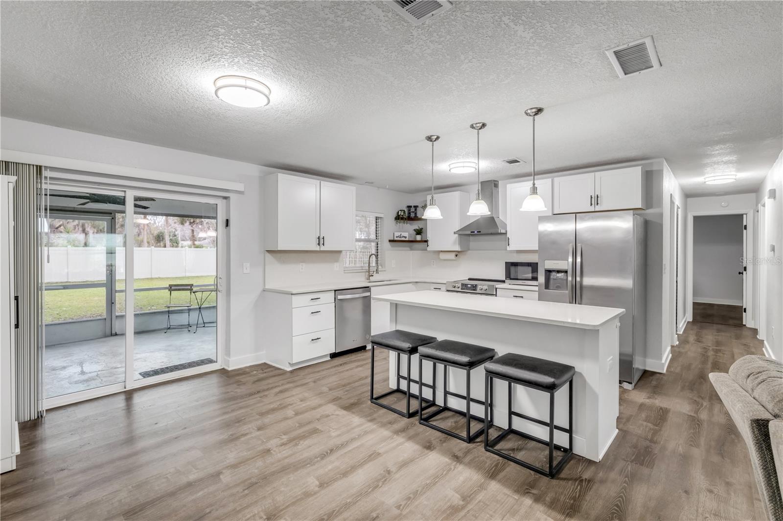 1622 PINE TREE DR, EDGEWATER, FL, 32132