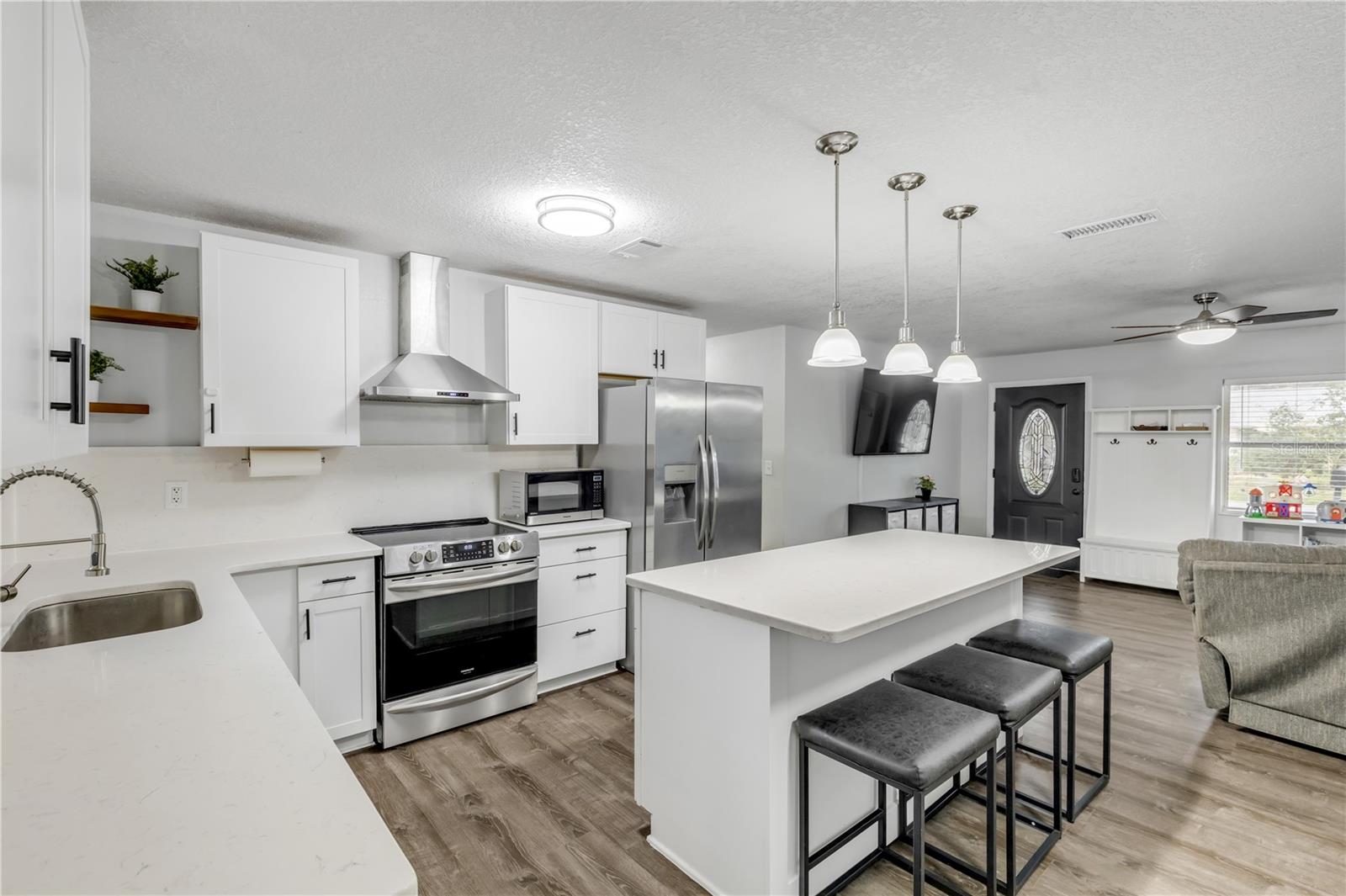 1622 PINE TREE DR, EDGEWATER, FL, 32132