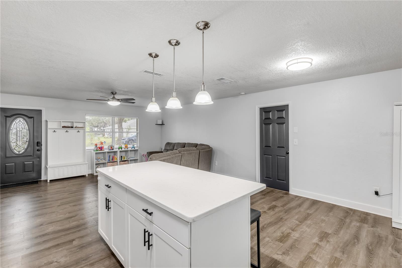1622 PINE TREE DR, EDGEWATER, FL, 32132
