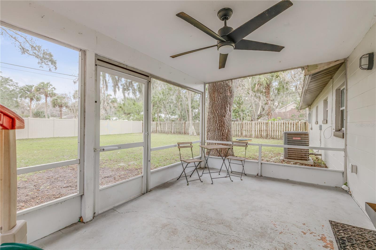 1622 PINE TREE DR, EDGEWATER, FL, 32132