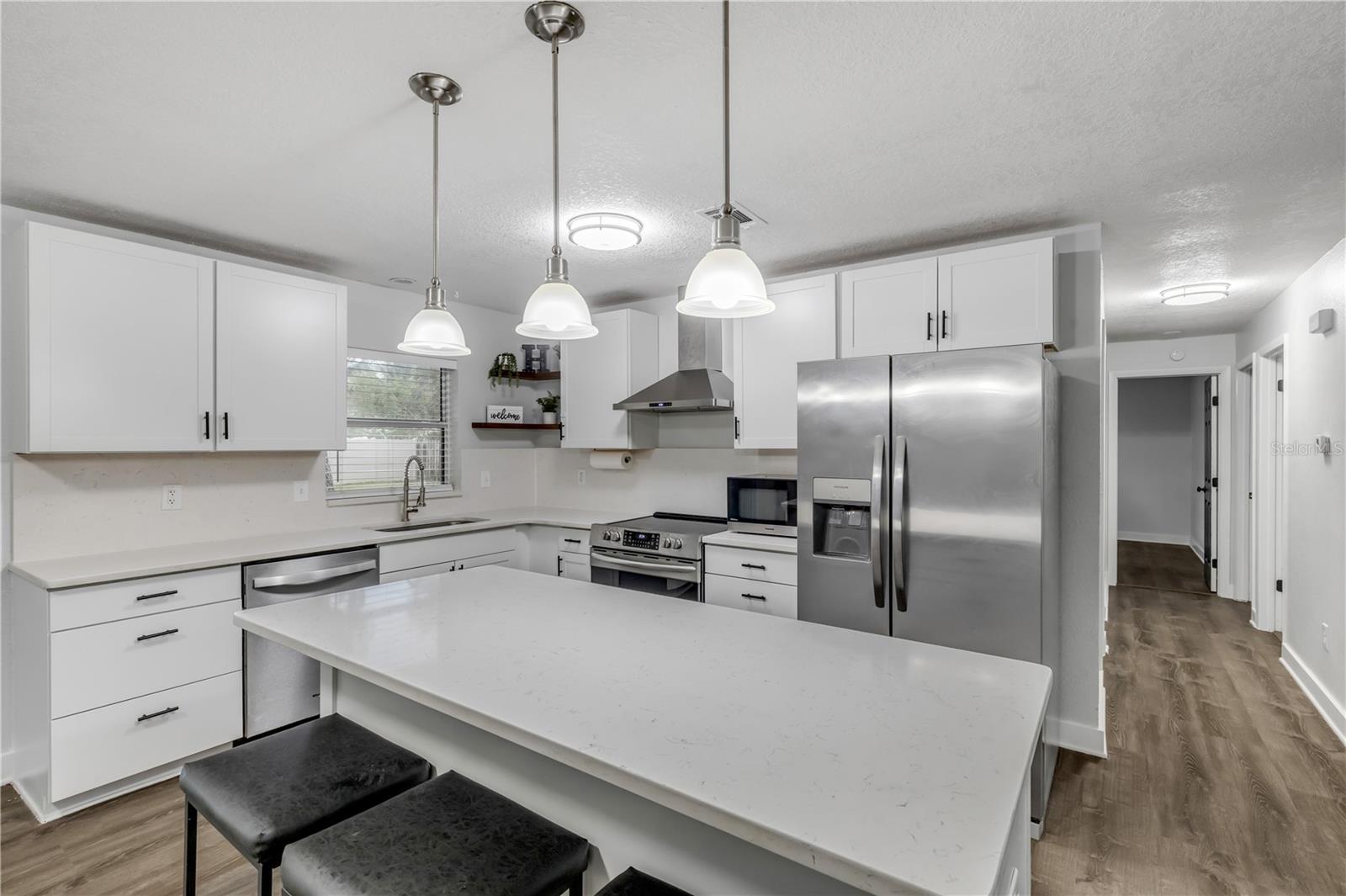 1622 PINE TREE DR, EDGEWATER, FL, 32132