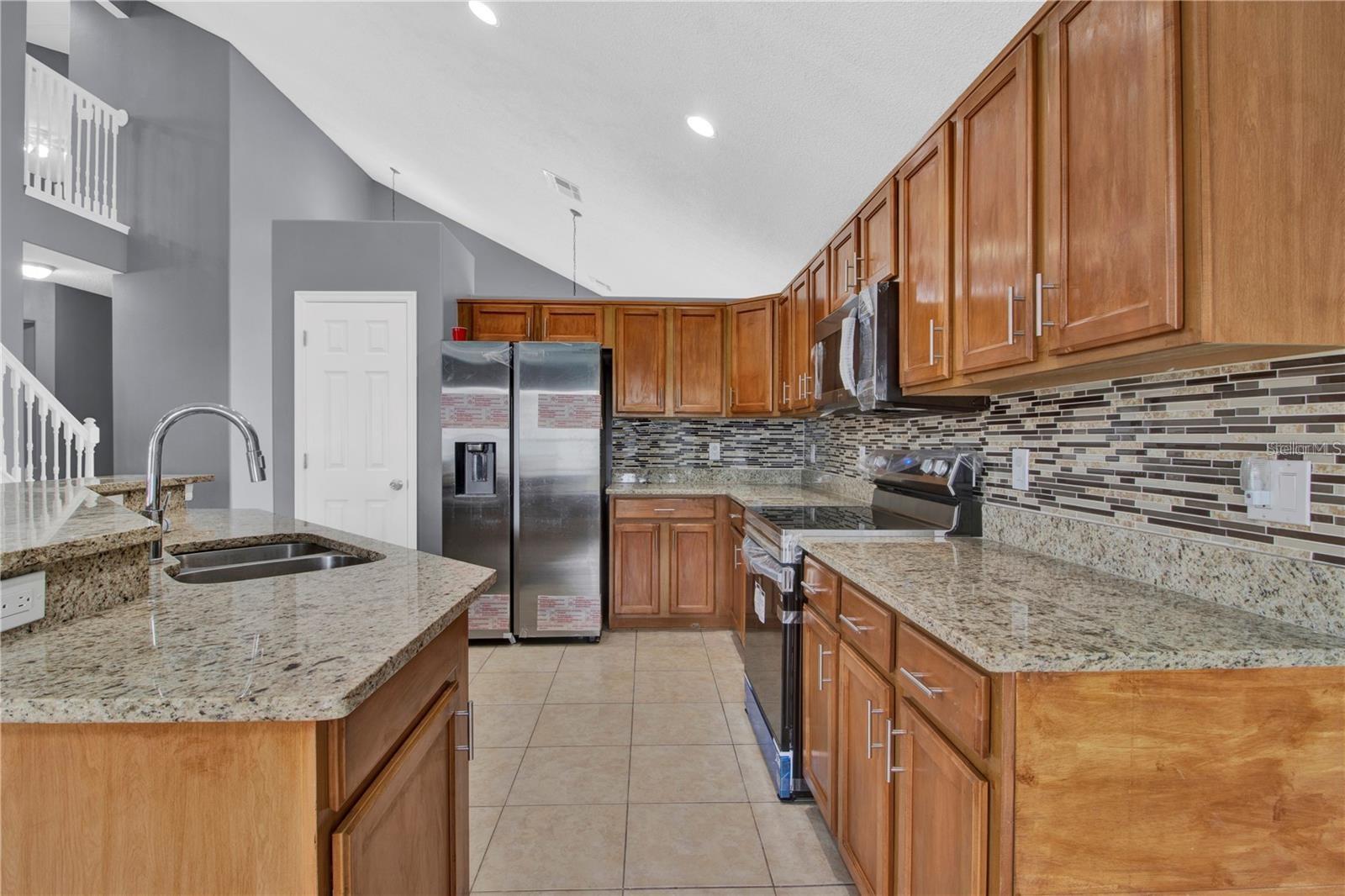 8224 SOMMERVILLE DR, ORLANDO, FL, 32829