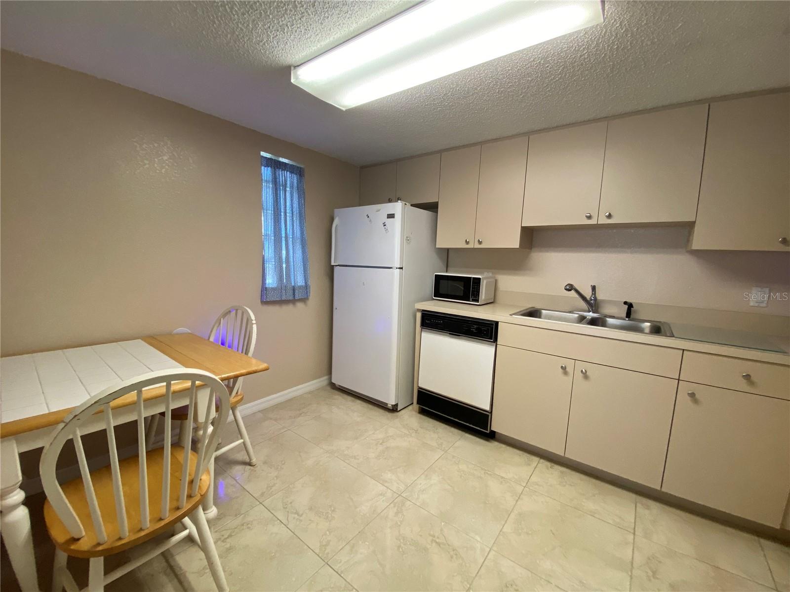 1051 FORREST NELSON BLVD #A-104, PORT CHARLOTTE, FL, 33952