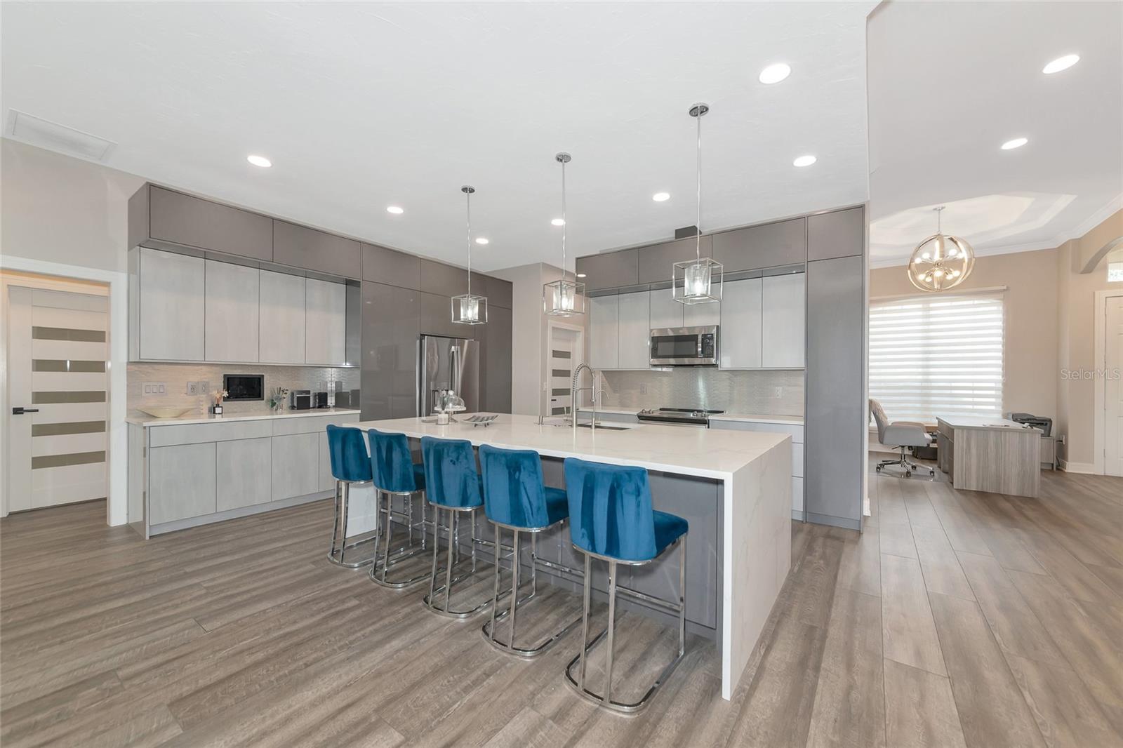 4917 SABAL LAKE CIR, SARASOTA, FL, 34238