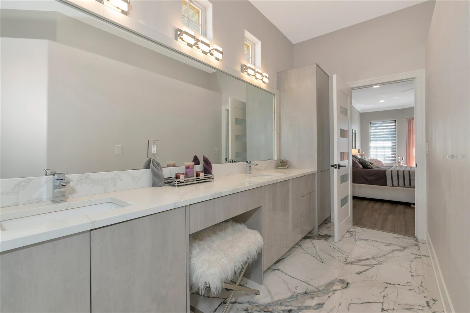 4917 SABAL LAKE CIR, SARASOTA, FL, 34238