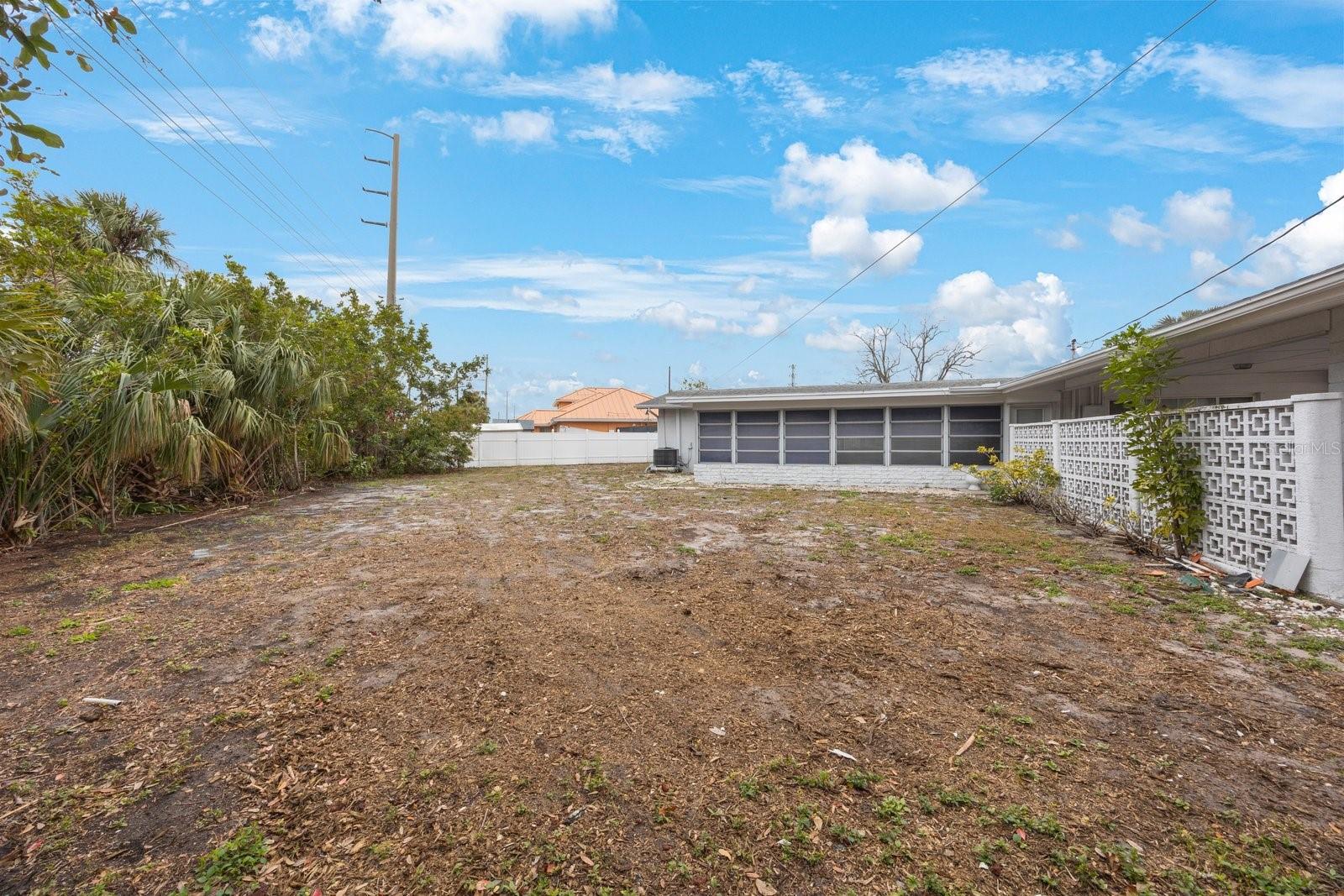 5290 38TH WAY S, ST PETERSBURG, FL, 33711