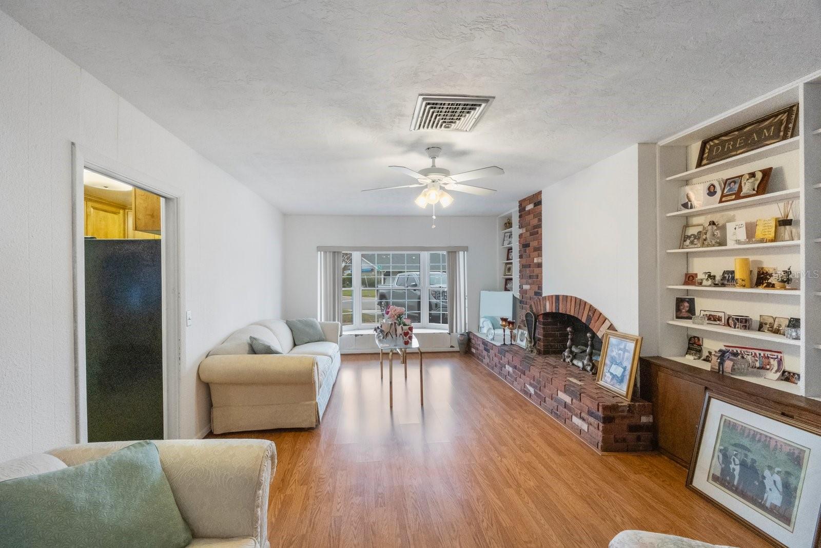 5290 38TH WAY S, ST PETERSBURG, FL, 33711