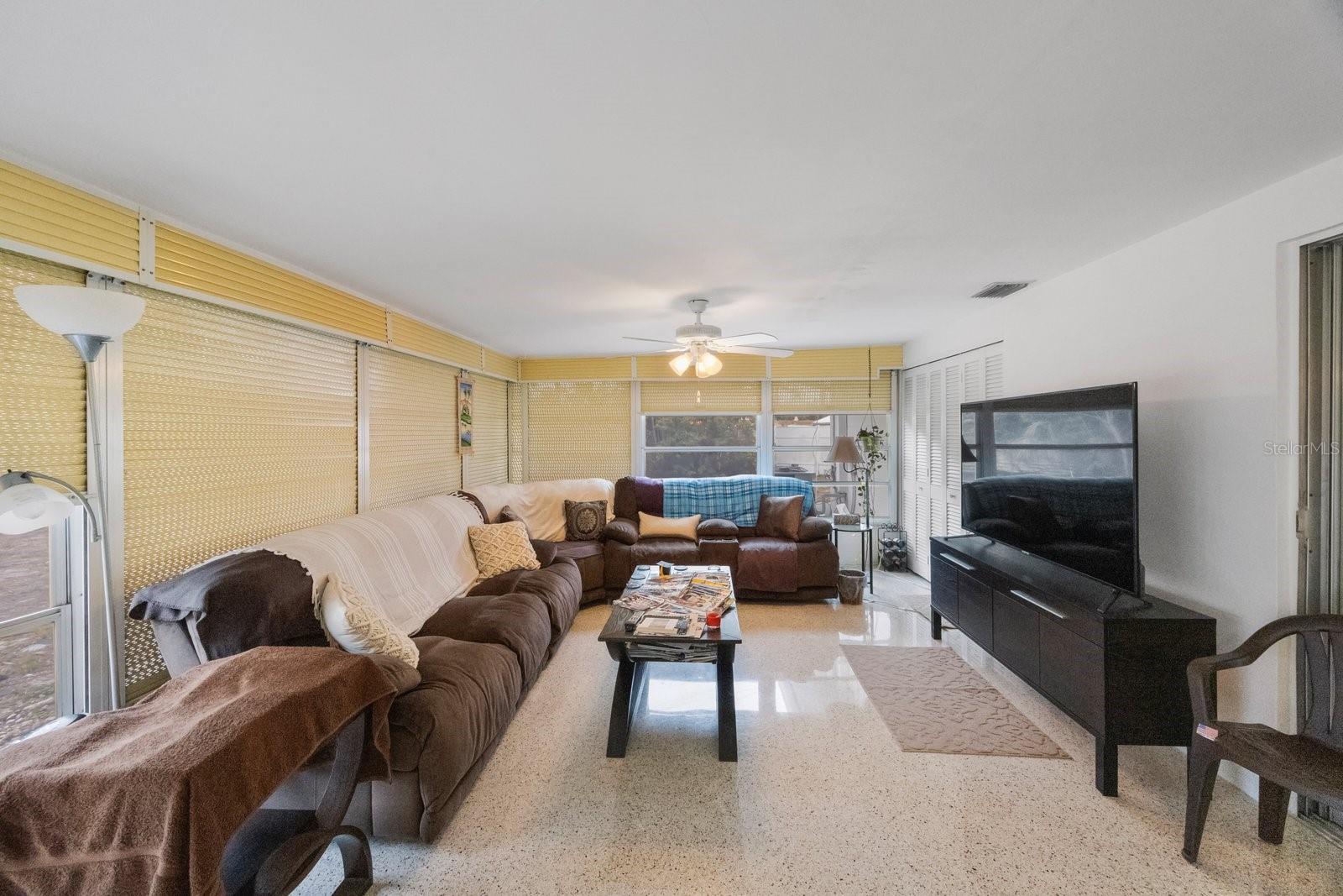 5290 38TH WAY S, ST PETERSBURG, FL, 33711