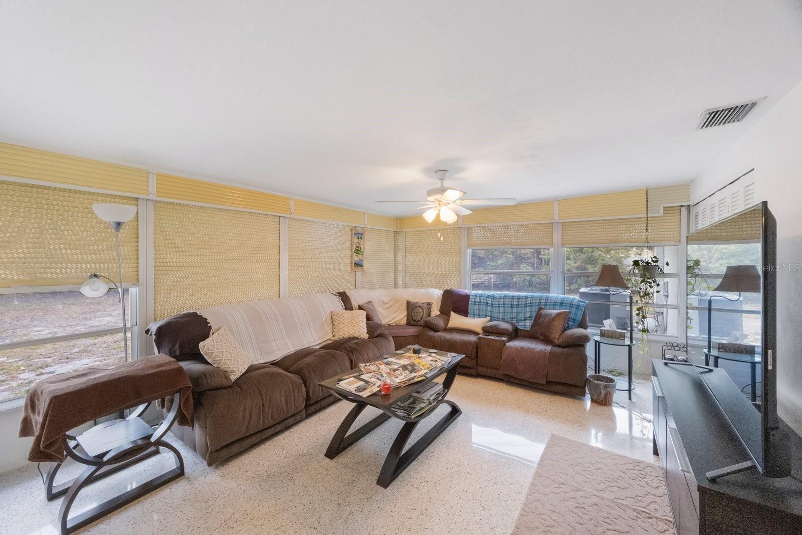5290 38TH WAY S, ST PETERSBURG, FL, 33711