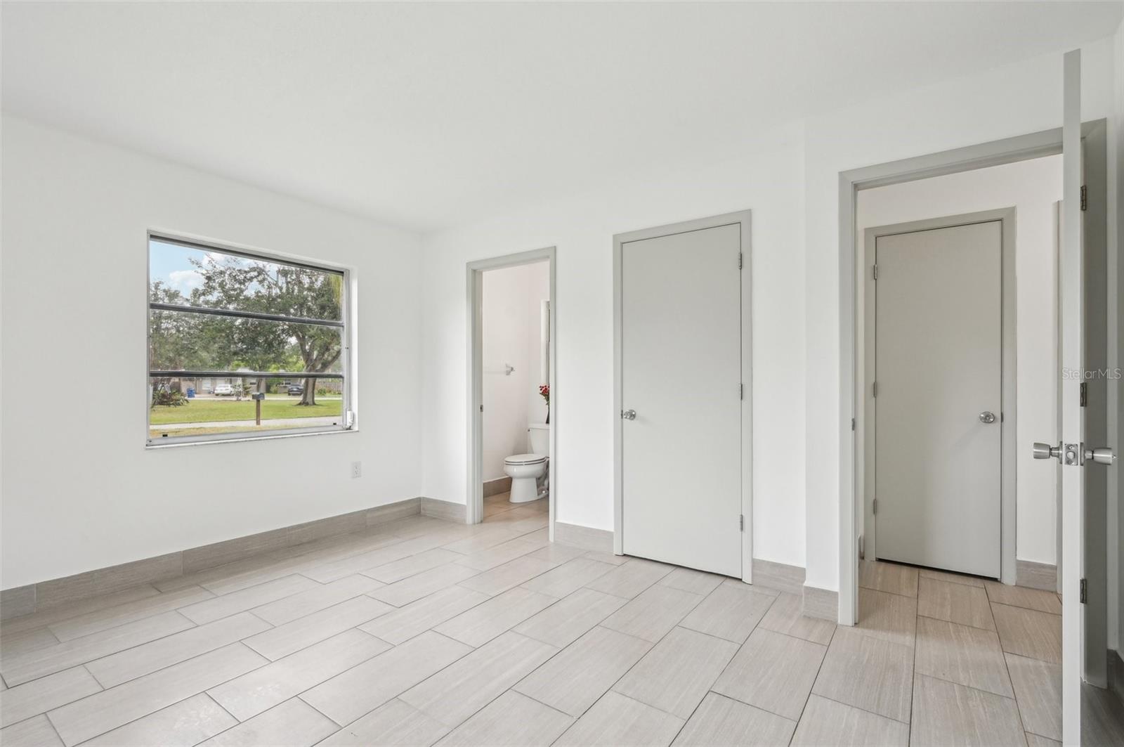 1114 MYRTLE AVE, VENICE, FL, 34285