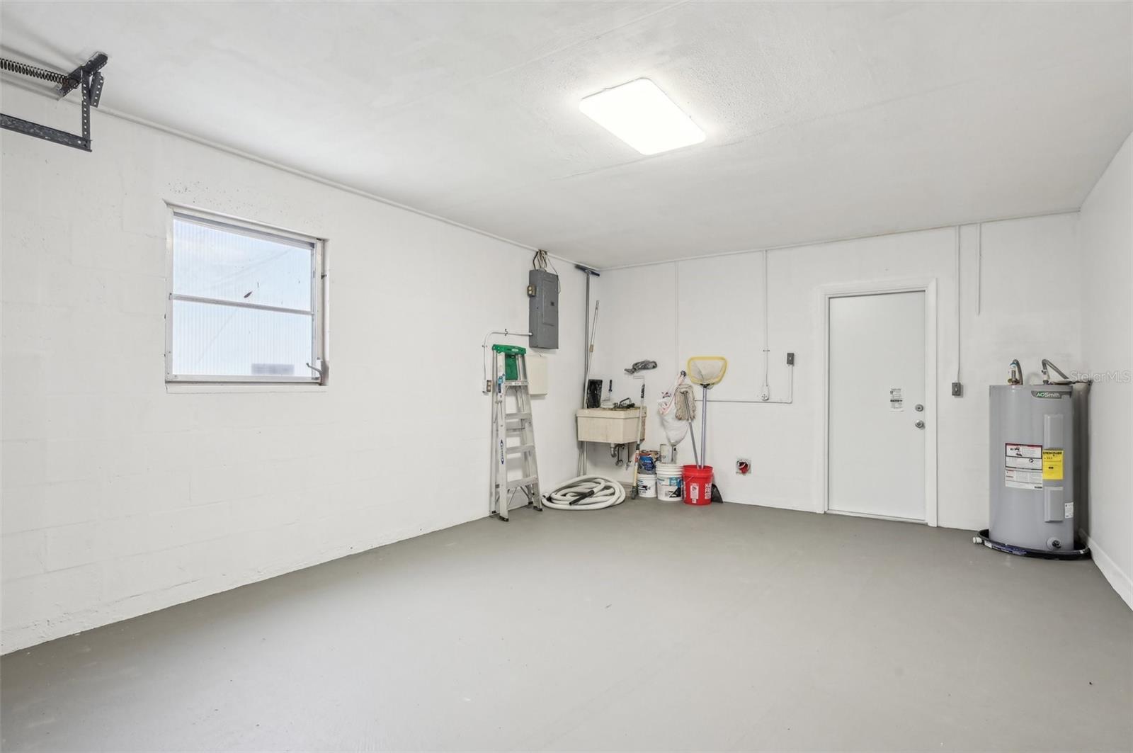 1114 MYRTLE AVE, VENICE, FL, 34285