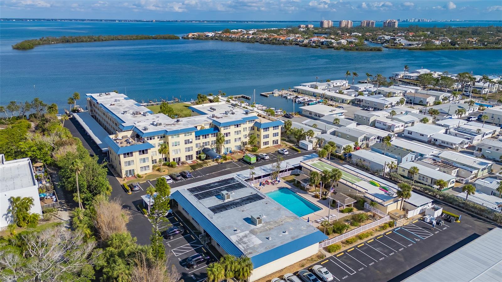 3810 GULF OF MEXICO DR #F302, LONGBOAT KEY, FL, 34228