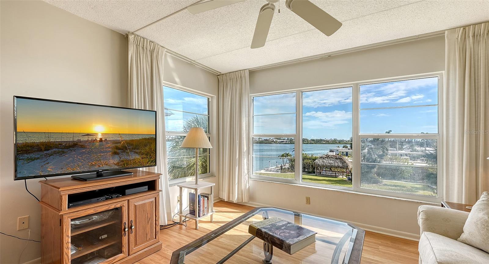 3810 GULF OF MEXICO DR #F302, LONGBOAT KEY, FL, 34228