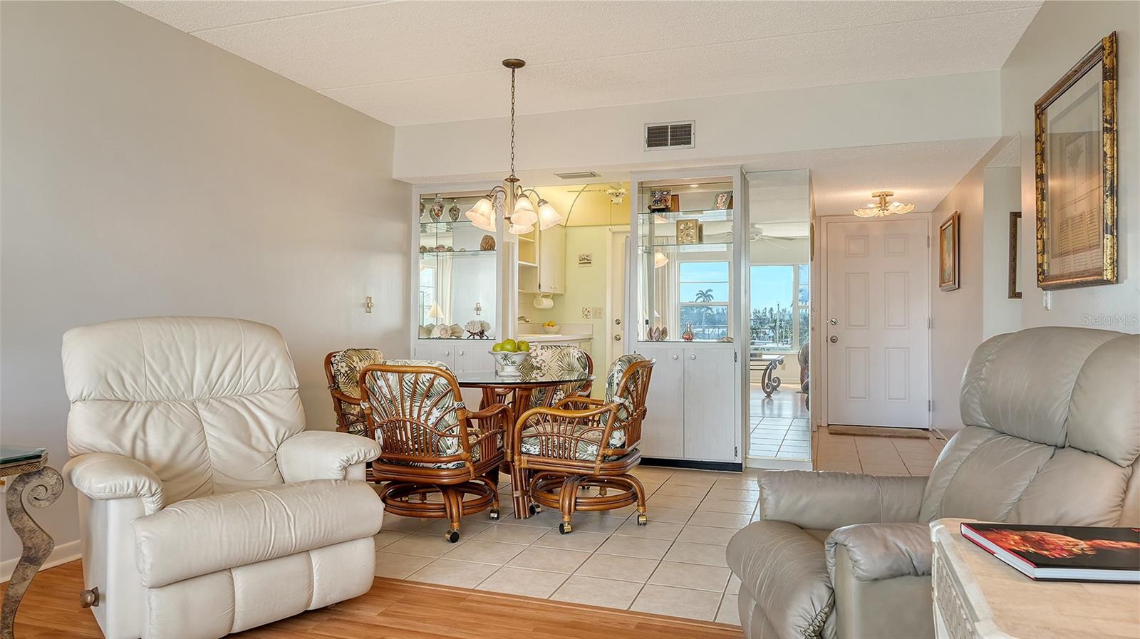 3810 GULF OF MEXICO DR #F302, LONGBOAT KEY, FL, 34228