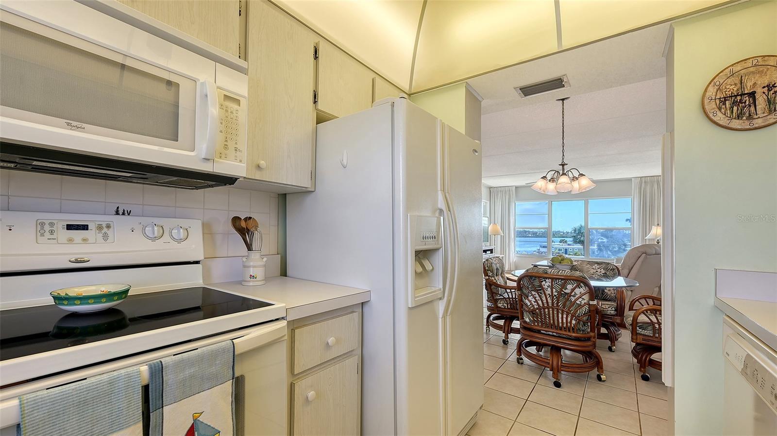 3810 GULF OF MEXICO DR #F302, LONGBOAT KEY, FL, 34228