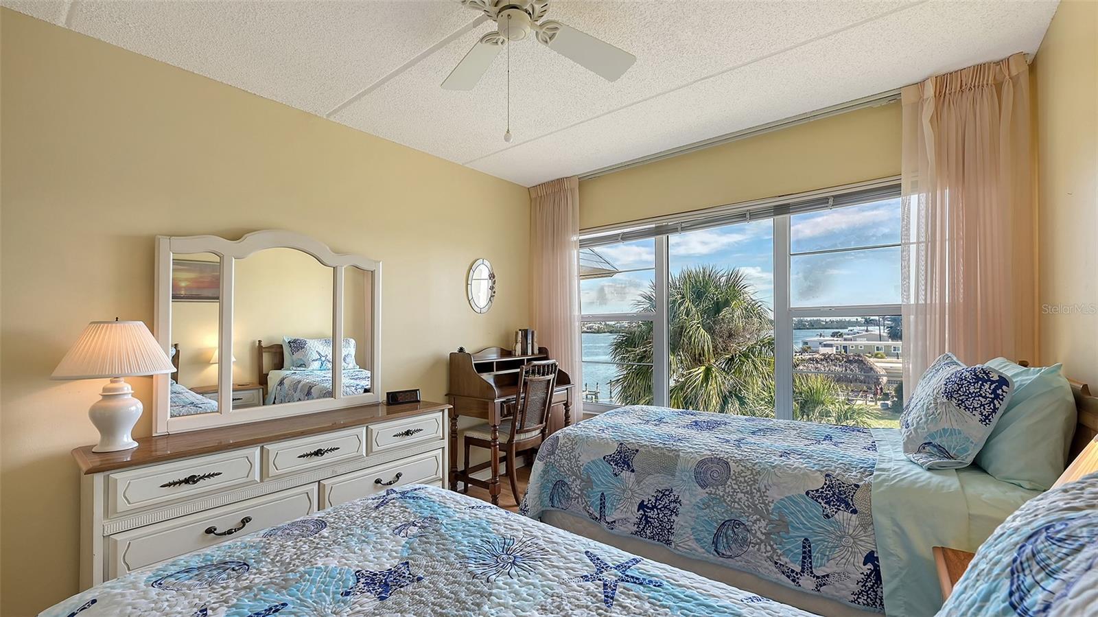 3810 GULF OF MEXICO DR #F302, LONGBOAT KEY, FL, 34228