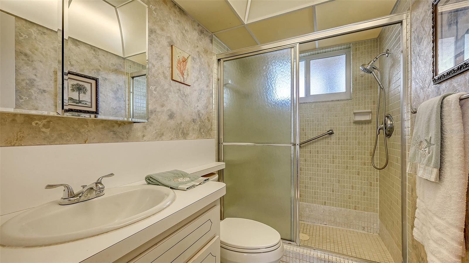 3810 GULF OF MEXICO DR #F302, LONGBOAT KEY, FL, 34228