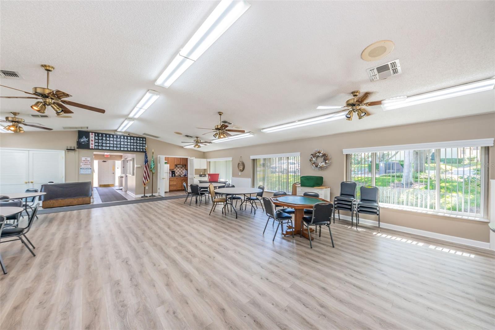 1882 PINE RIDGE WAY W #E1, PALM HARBOR, FL, 34684