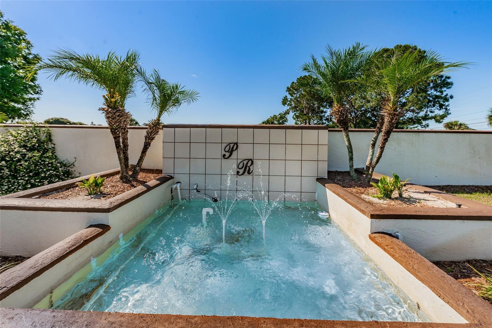 1882 PINE RIDGE WAY W #E1, PALM HARBOR, FL, 34684