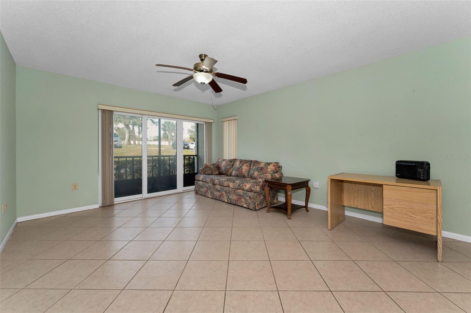 1882 PINE RIDGE WAY W #E1, PALM HARBOR, FL, 34684