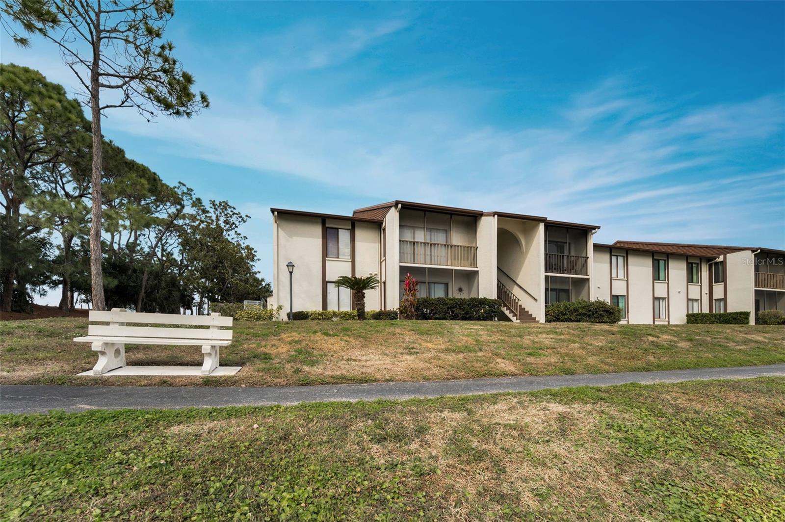 1882 PINE RIDGE WAY W #E1, PALM HARBOR, FL, 34684