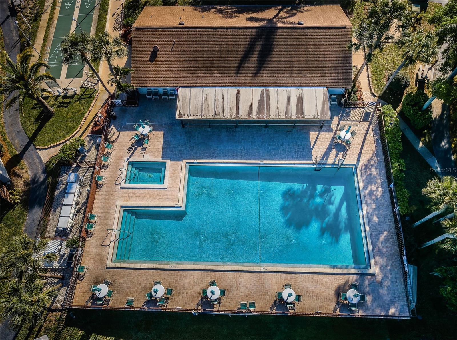1882 PINE RIDGE WAY W #E1, PALM HARBOR, FL, 34684