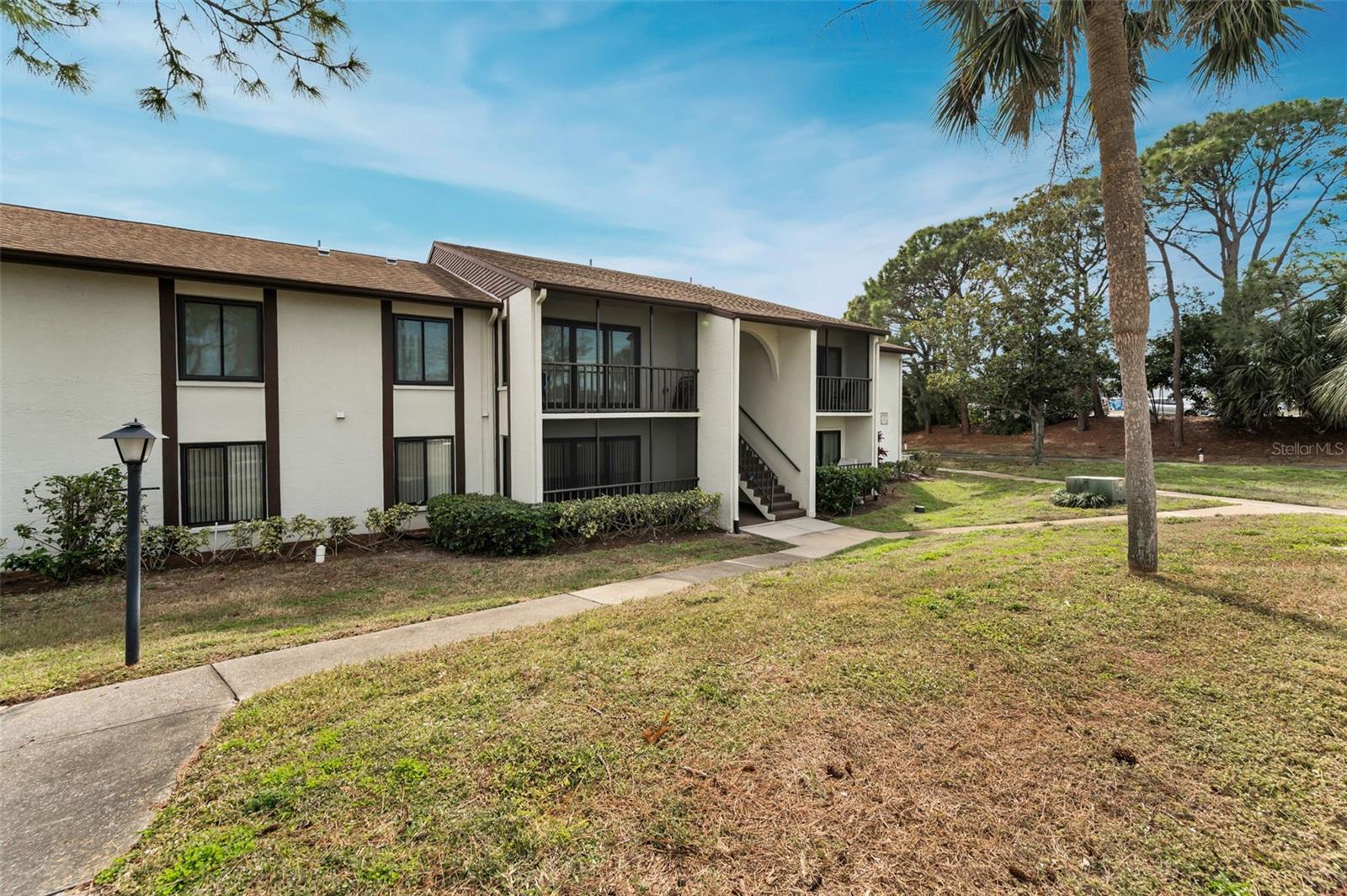 1882 PINE RIDGE WAY W #E1, PALM HARBOR, FL, 34684
