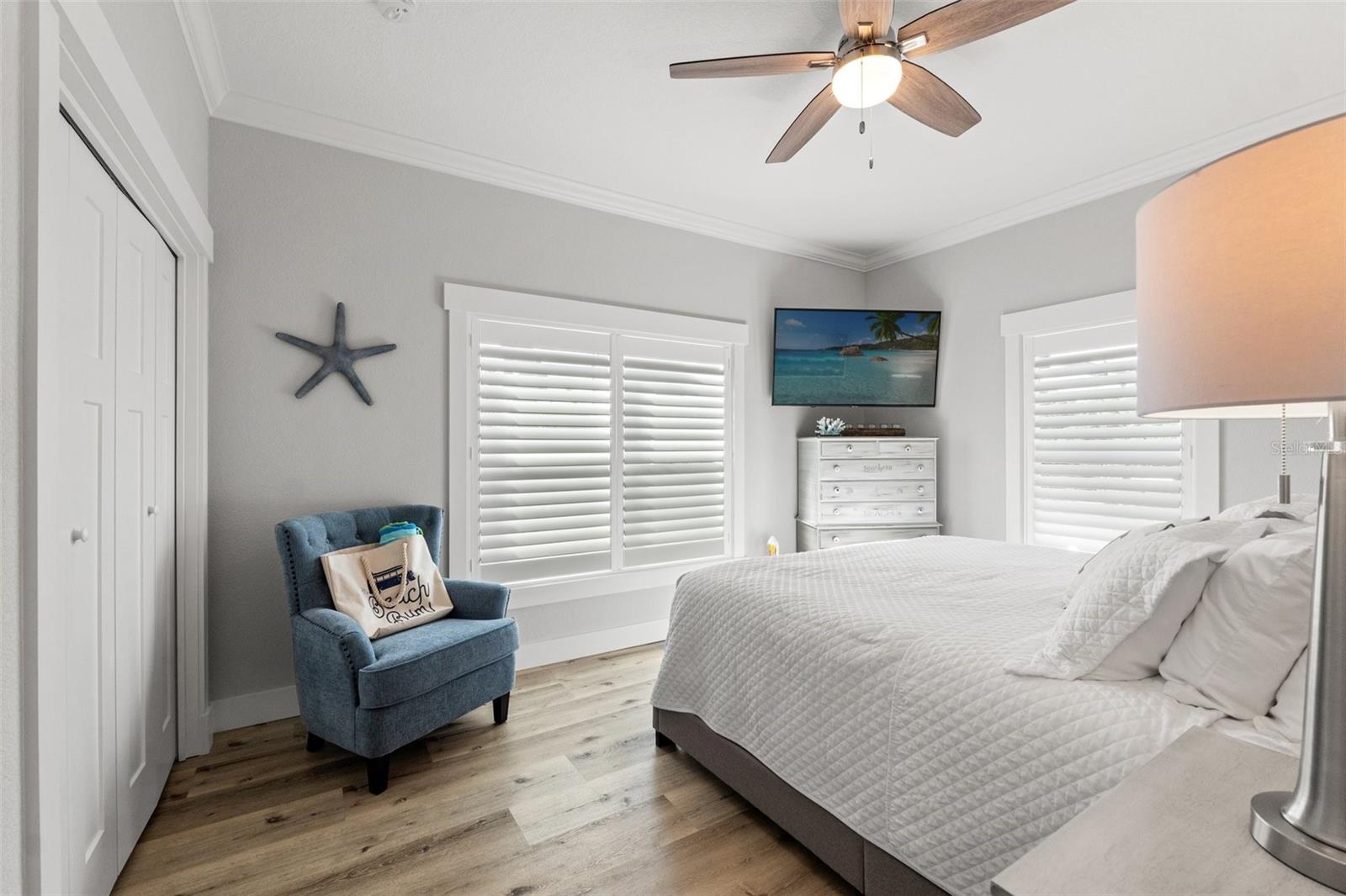 3925 1ST ST NE, ST PETERSBURG, FL, 33703