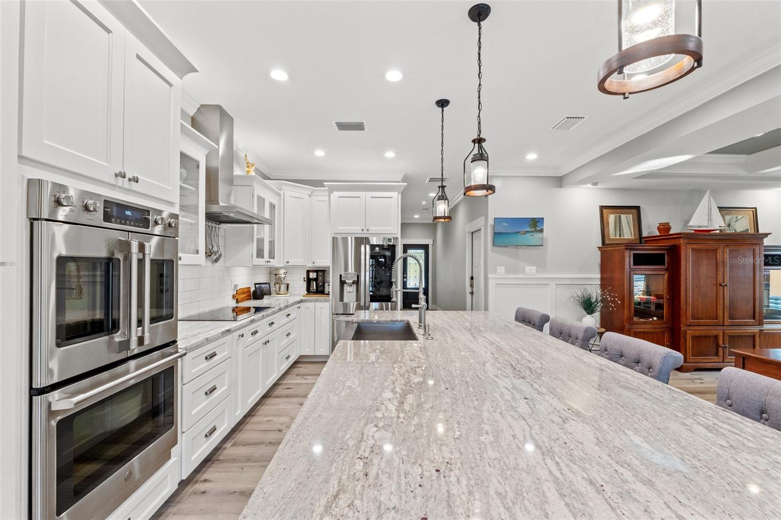 3925 1ST ST NE, ST PETERSBURG, FL, 33703