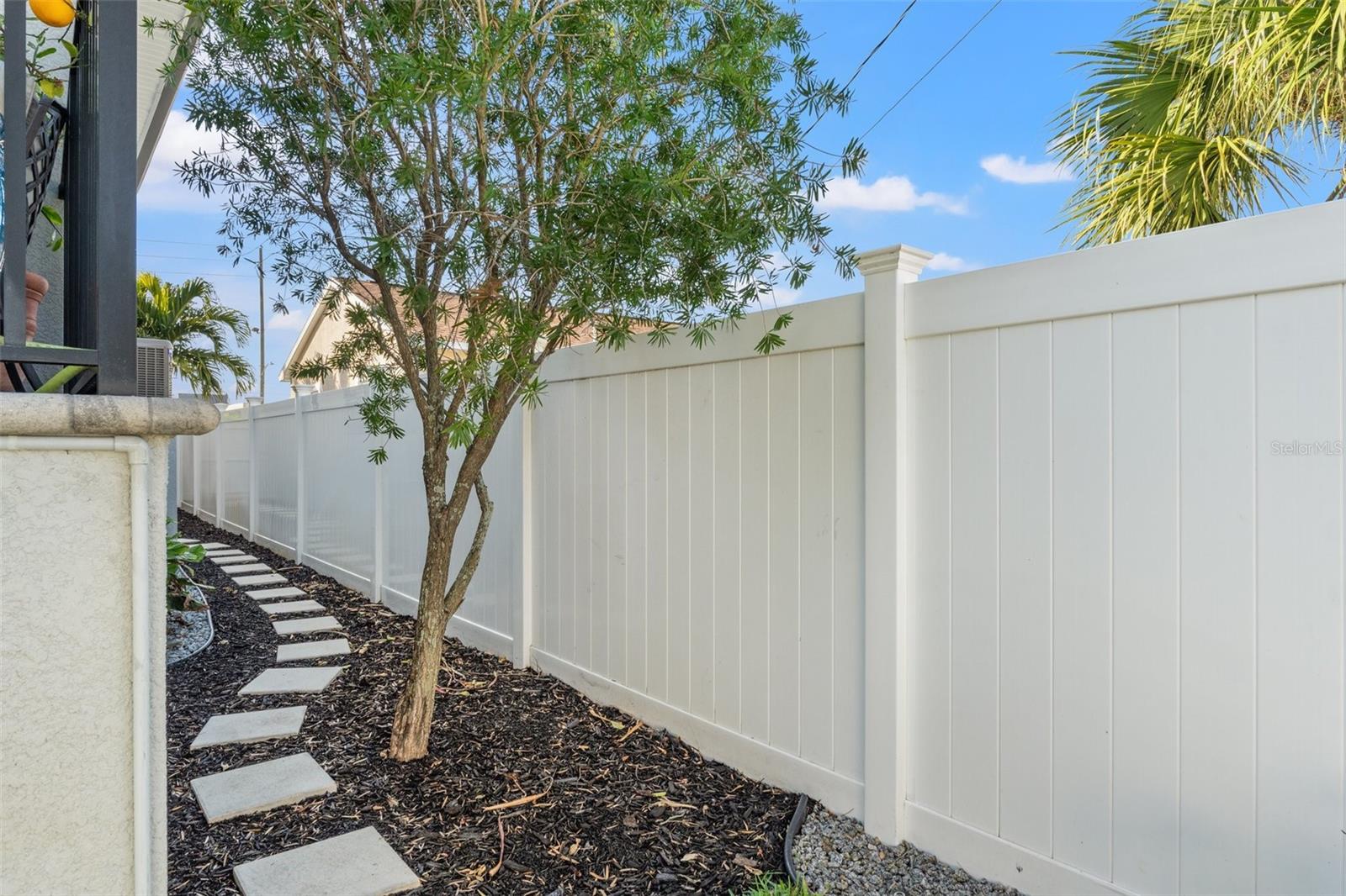 3925 1ST ST NE, ST PETERSBURG, FL, 33703