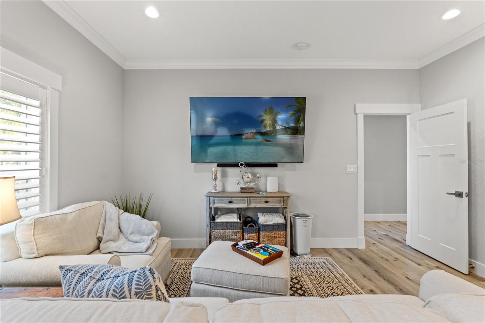 3925 1ST ST NE, ST PETERSBURG, FL, 33703