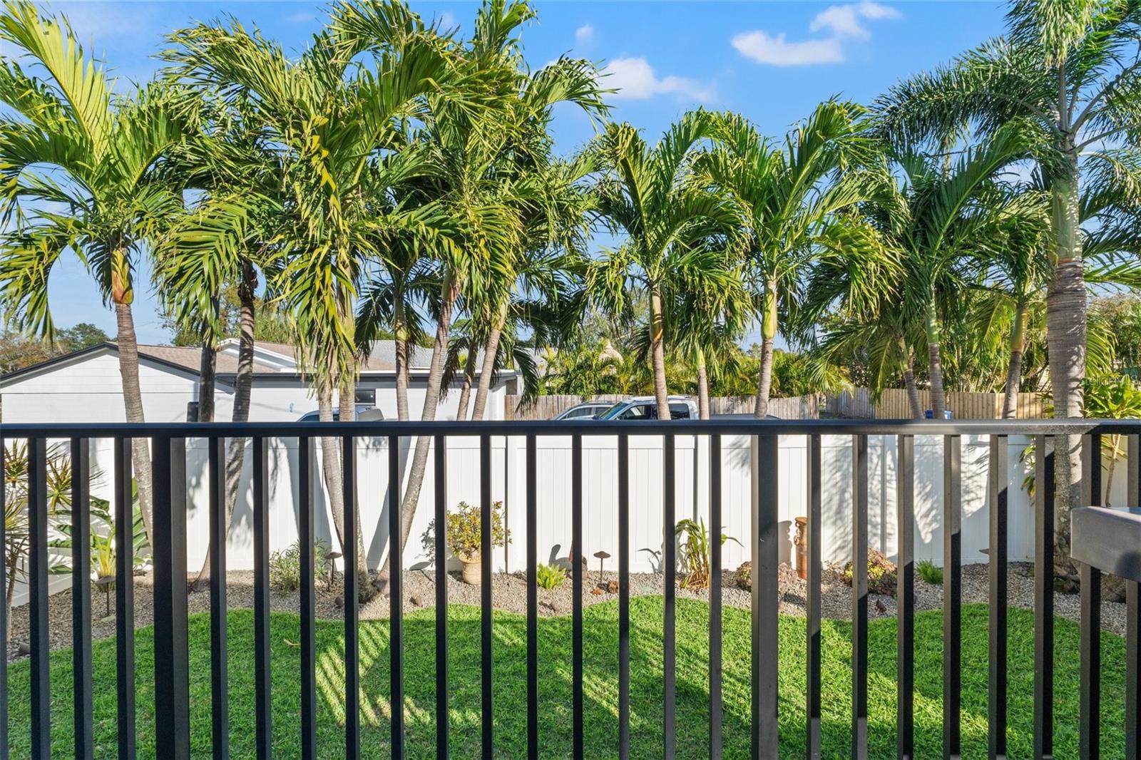 3925 1ST ST NE, ST PETERSBURG, FL, 33703