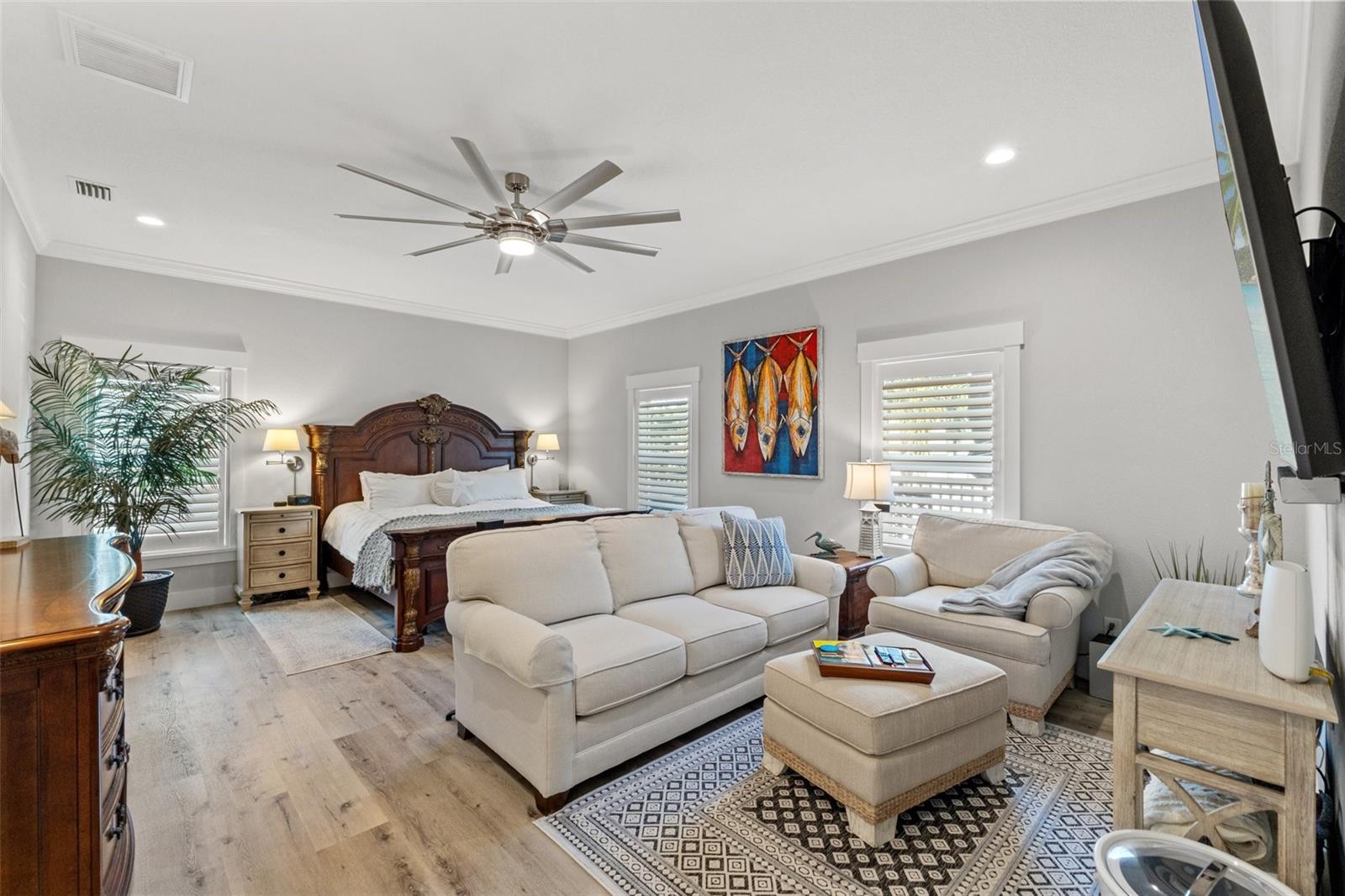 3925 1ST ST NE, ST PETERSBURG, FL, 33703