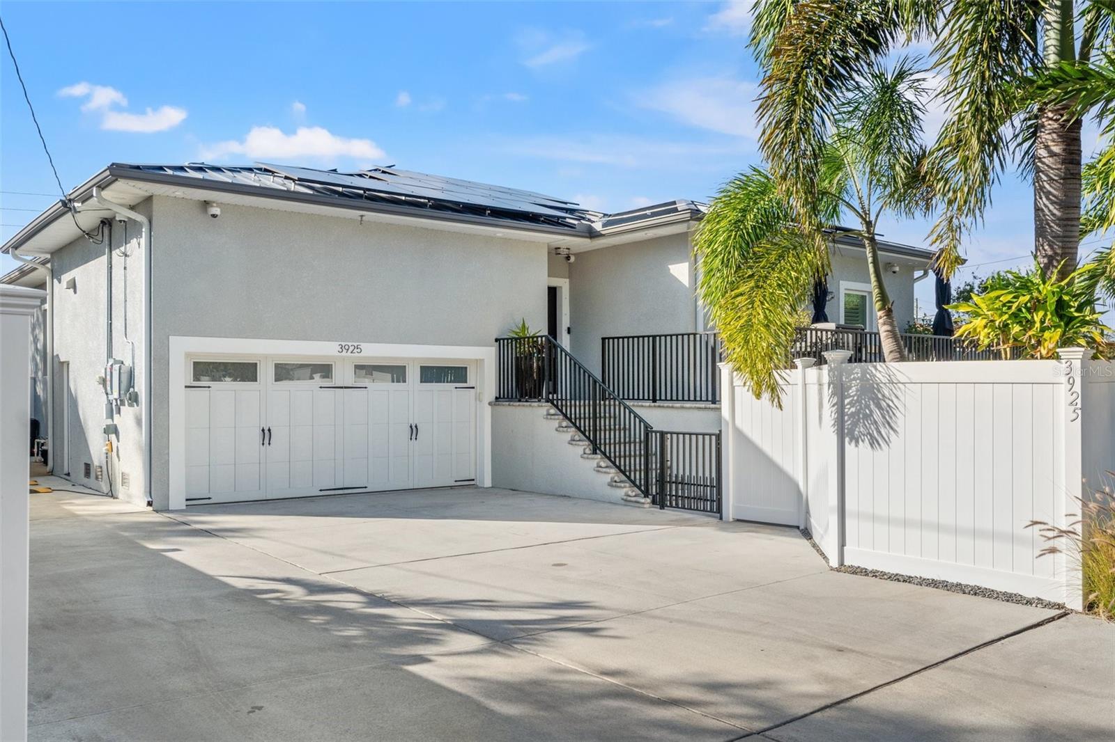 3925 1ST ST NE, ST PETERSBURG, FL, 33703