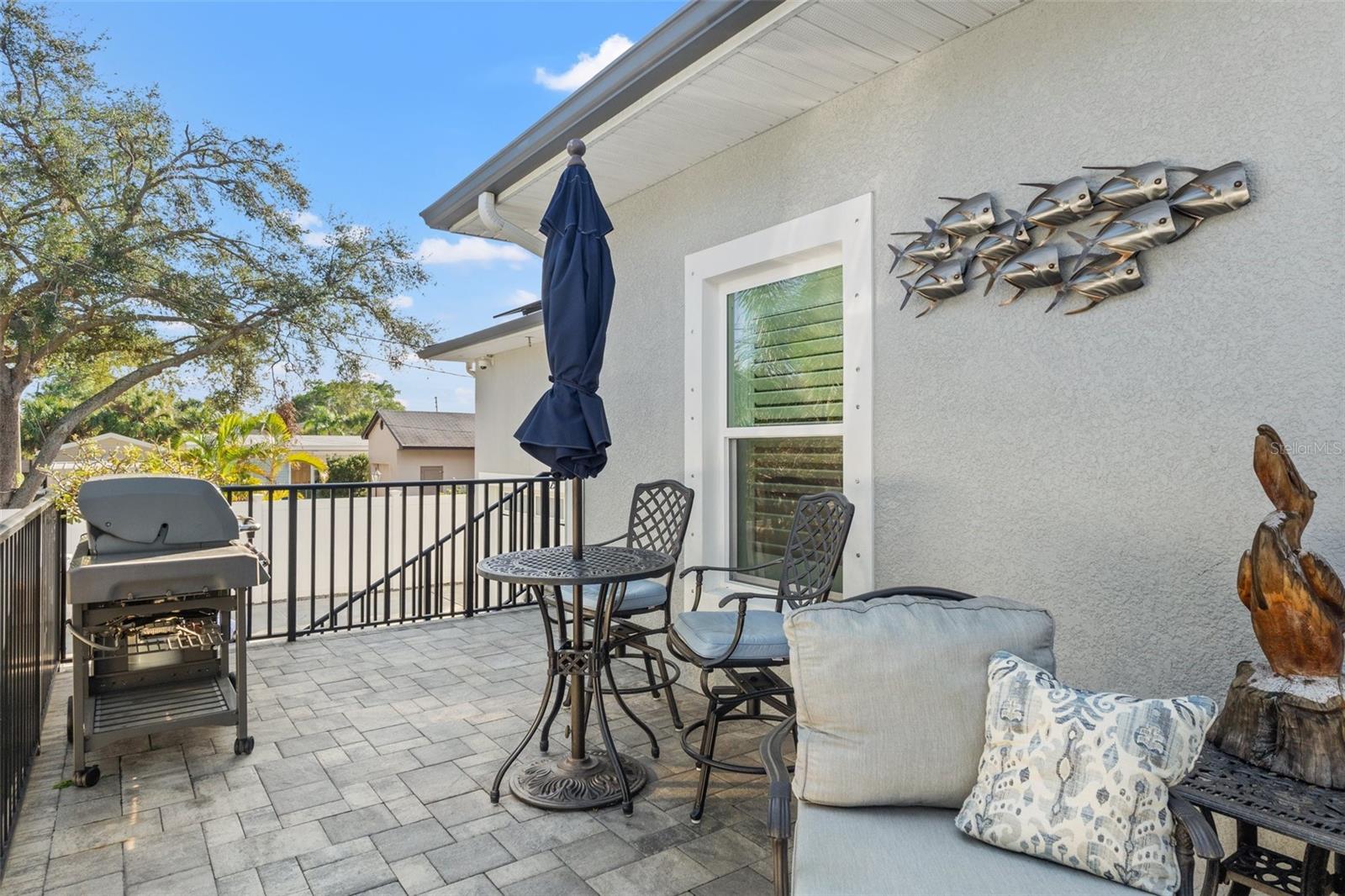 3925 1ST ST NE, ST PETERSBURG, FL, 33703