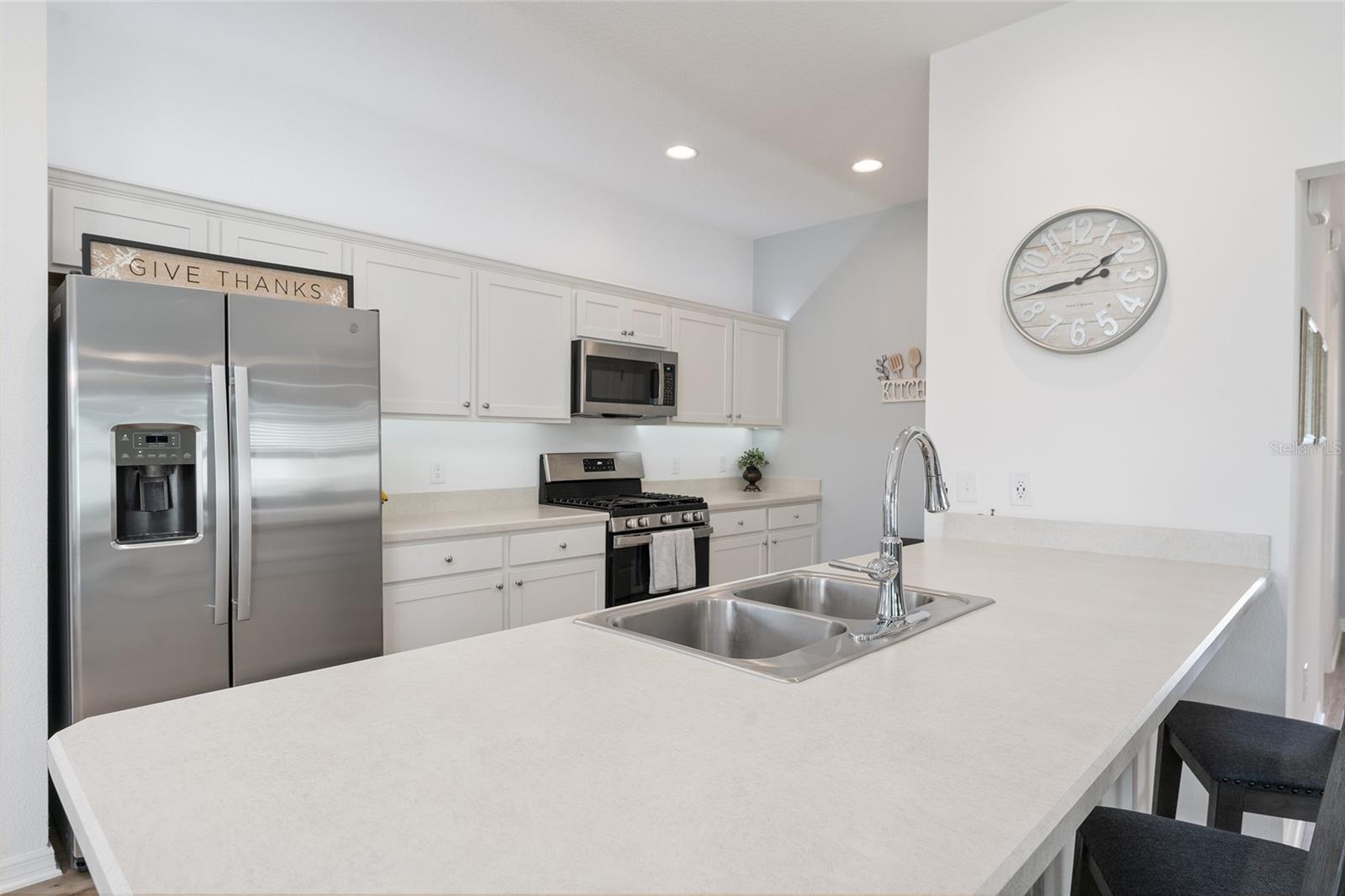 6764 MARY LOOP, THE VILLAGES, FL, 34762